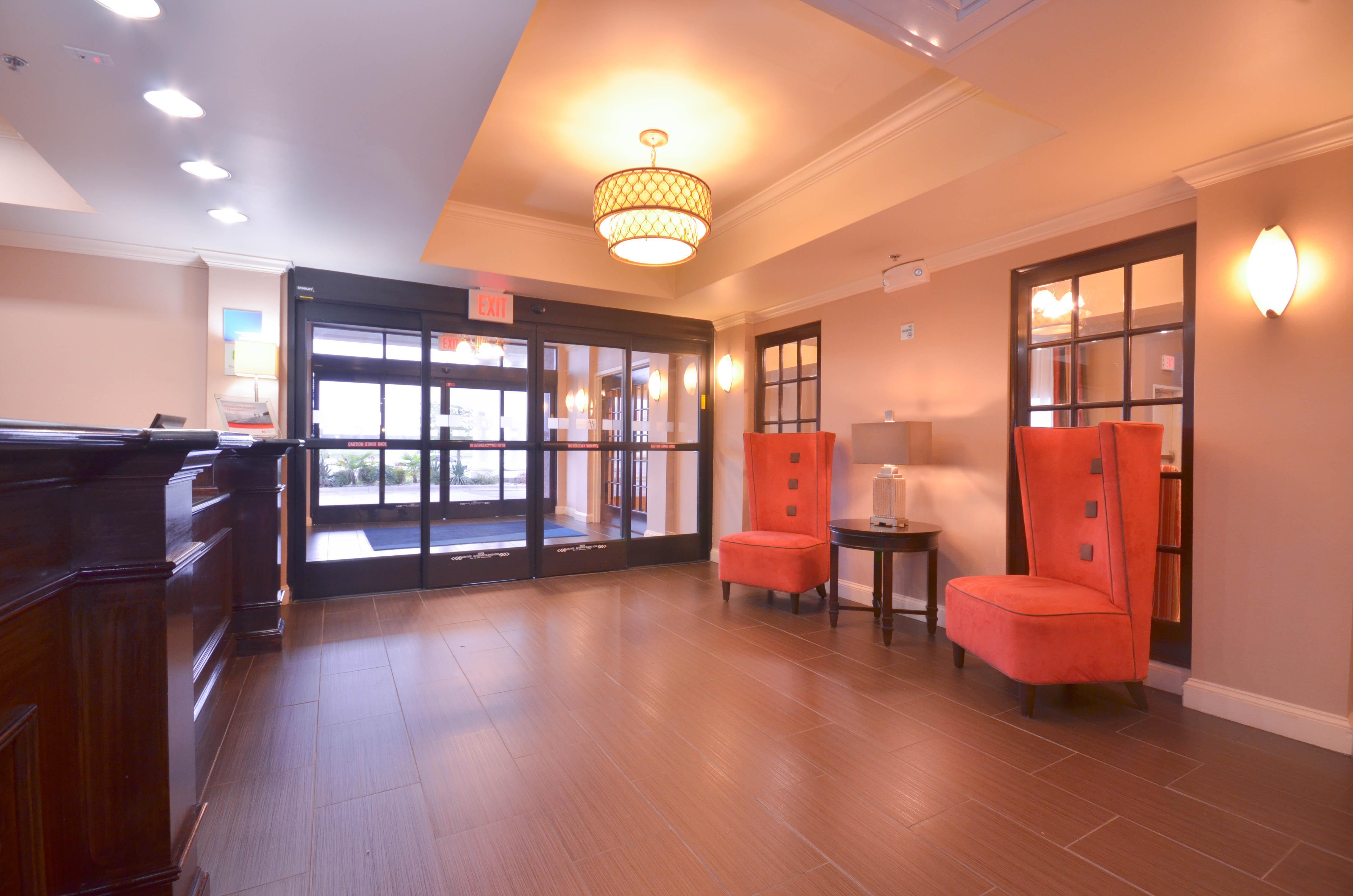 Holiday Inn Express & Suites Pine Bluff/Pines Mall By Ihg Εξωτερικό φωτογραφία