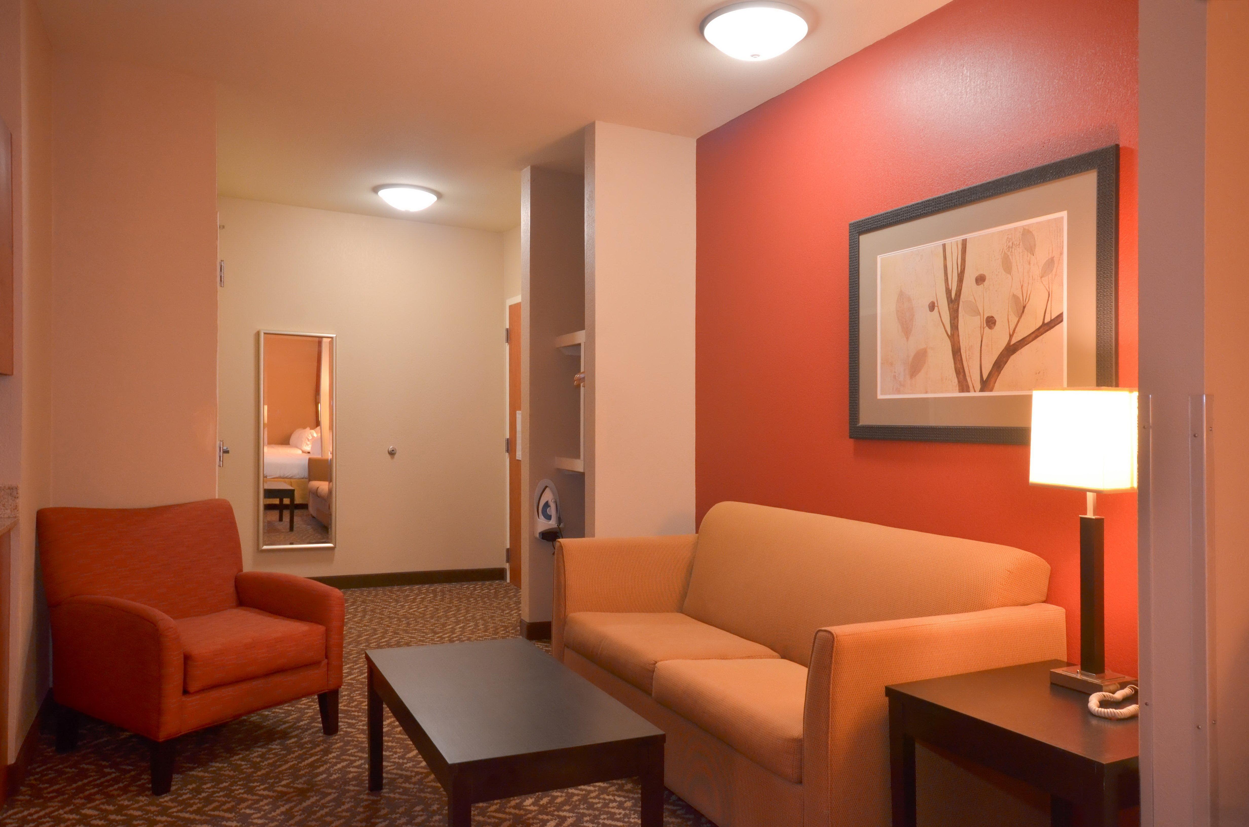 Holiday Inn Express & Suites Pine Bluff/Pines Mall By Ihg Εξωτερικό φωτογραφία
